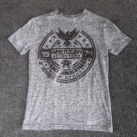 American Fighter Graphic T-Shirt Premium Athlete Heather Gray Small - Picture 1 of 7